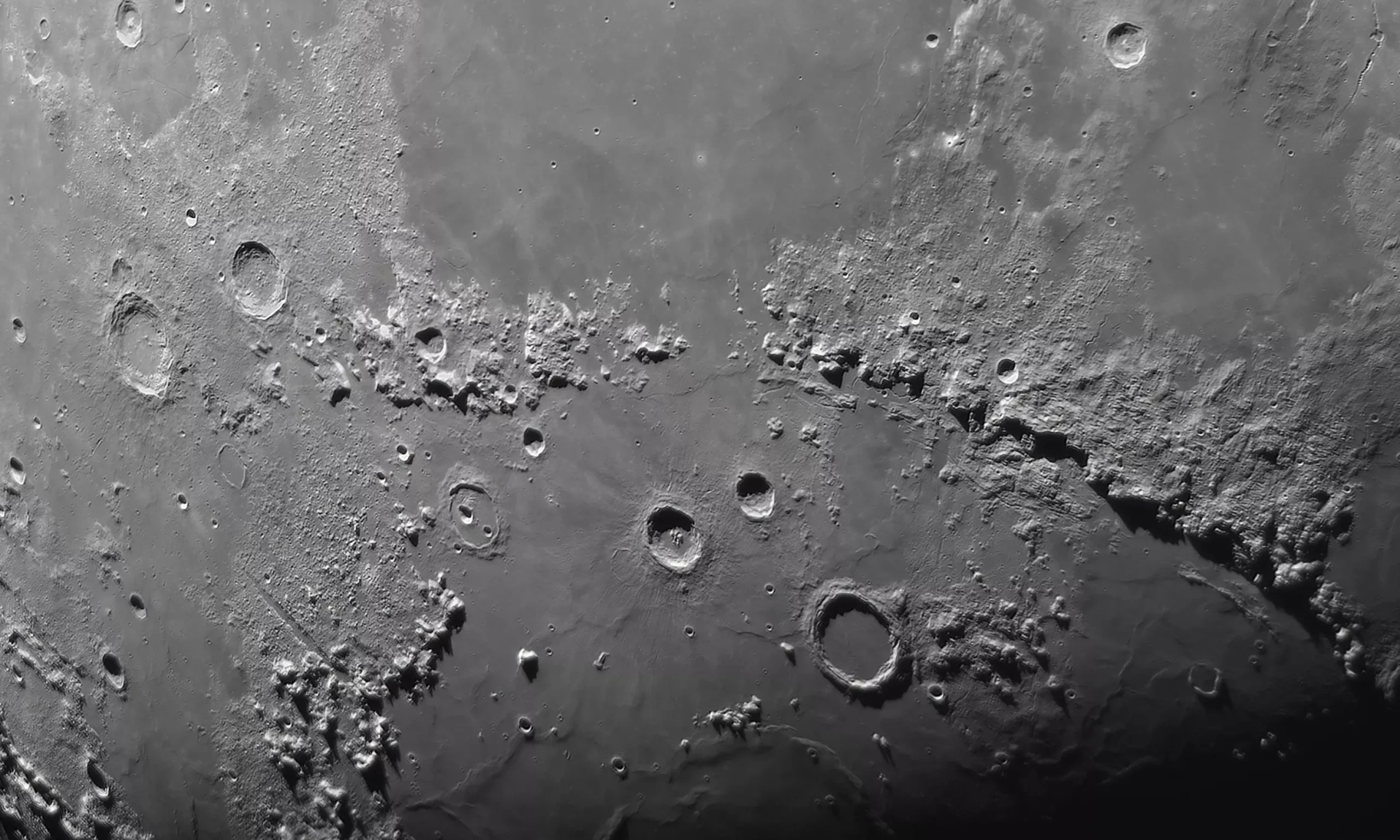 Full HD Deep-Sky Kamera & Guider 1.25">Bresser Clearance