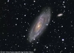 EXPLORE SCIENTIFIC ED APO 102mm f/7 FCD-1 Alu 2'' R&P Fokussierer><noscript><img width=