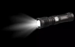 NATIONAL GEOGRAPHIC ILUMINOS 1000 LED Zoom-Taschenlampe 1000 lm>Bresser Discount