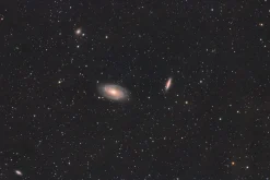 Vixen VSD90ss Astrograph><noscript><img width=
